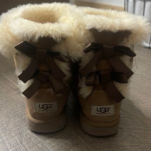 Ugg boots “little girls” size 2